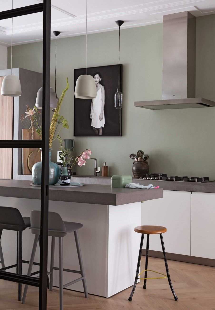 Kitchen With Green Wall Interieur Muur Keuken En Keuken Ideeen