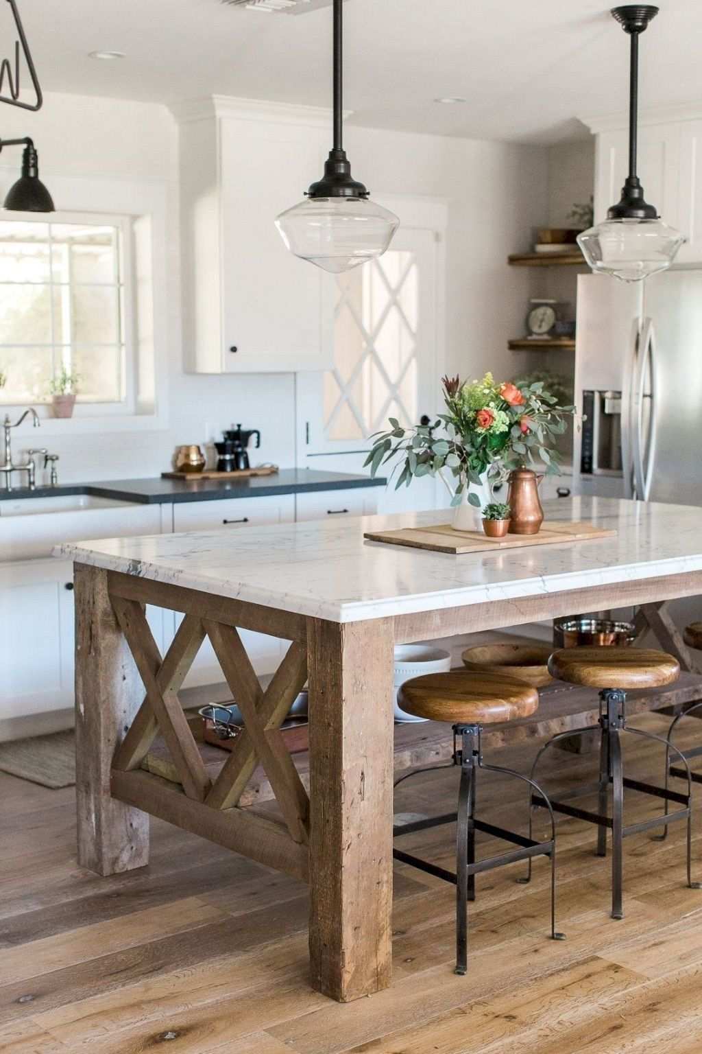 20 Hottest Kitchen Island Decoration Ideas Kookeiland Tafel