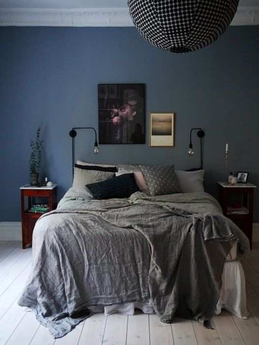 Royal Blue Een Luxe Trendkleur Op De Wand Donkere Slaapkamers