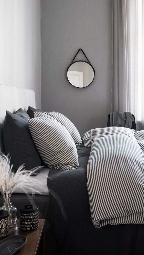 Zwart En Wit Minimalistische Slaapkamer Met Plant Interiordesign
