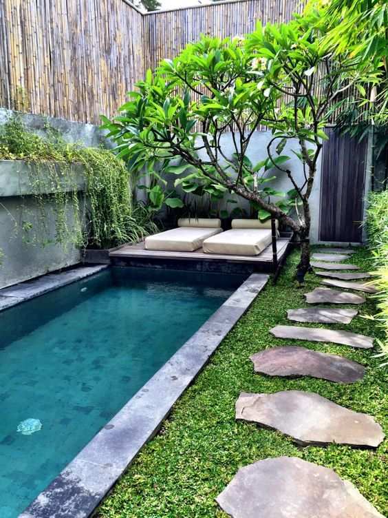 Een Zwembad In De Tuin Tuin Ideeen Tuin En Balinese Tuin